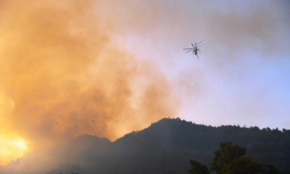 Φωτιά: «Έτσι σώθηκαν οι εγκαταστάσεις της ΔΟΑ» εξηγεί ο Ισίδωρος Κούβελος
